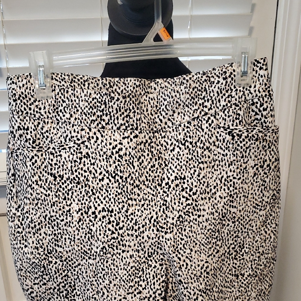Chico's Animal Patterned Capris - image 3